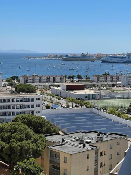 Magnifique F2 Neuf calme avec parking, 5 mins de la plage et 15 mins du centre ville Ajaccio  Extérieur photo