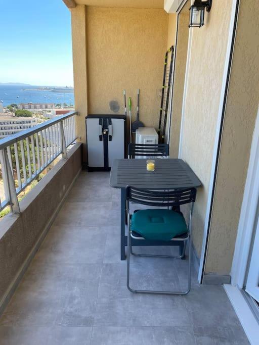 Magnifique F2 Neuf calme avec parking, 5 mins de la plage et 15 mins du centre ville Ajaccio  Extérieur photo